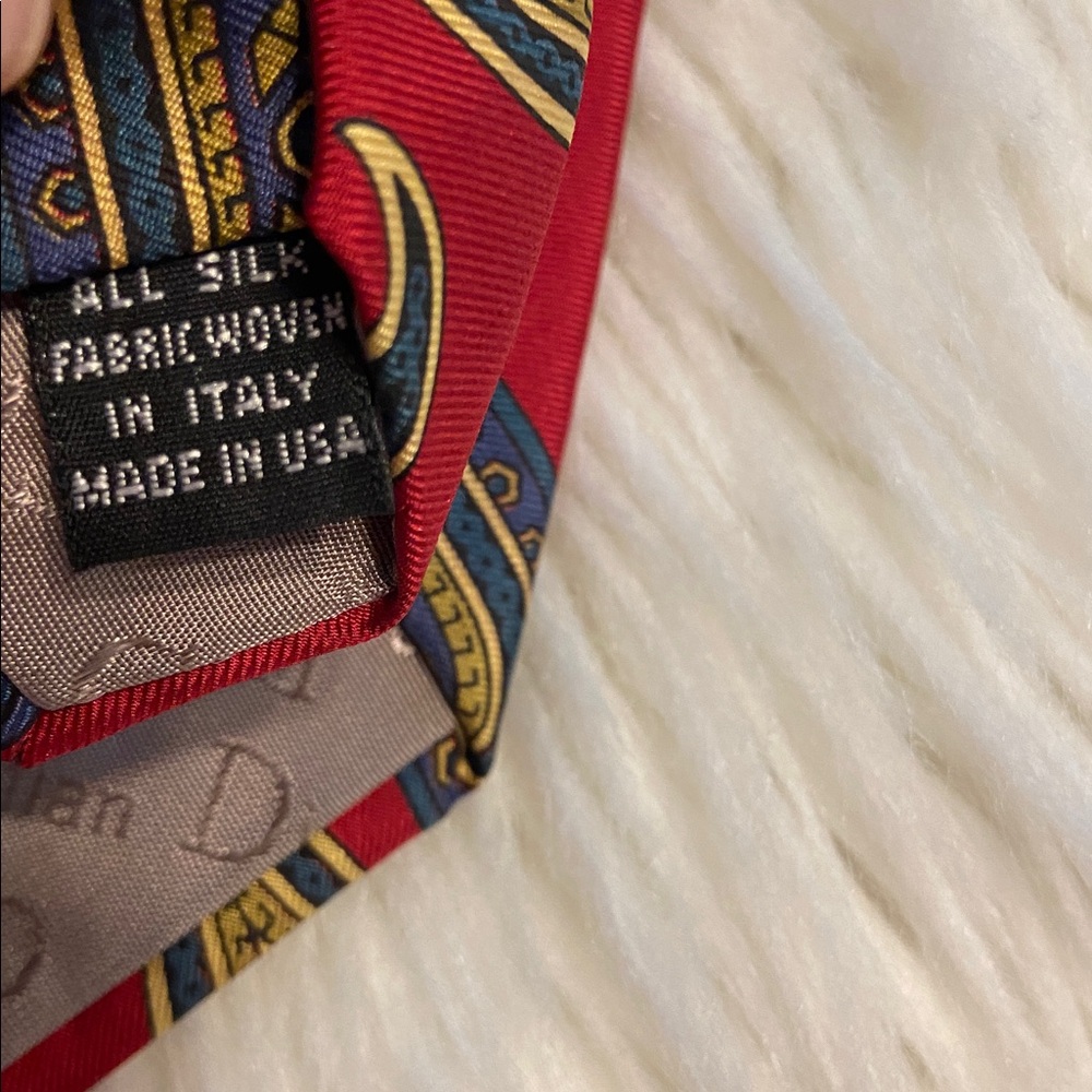 Dior Red and Gold Paisley Tie length 57” - Picture 5 of 8